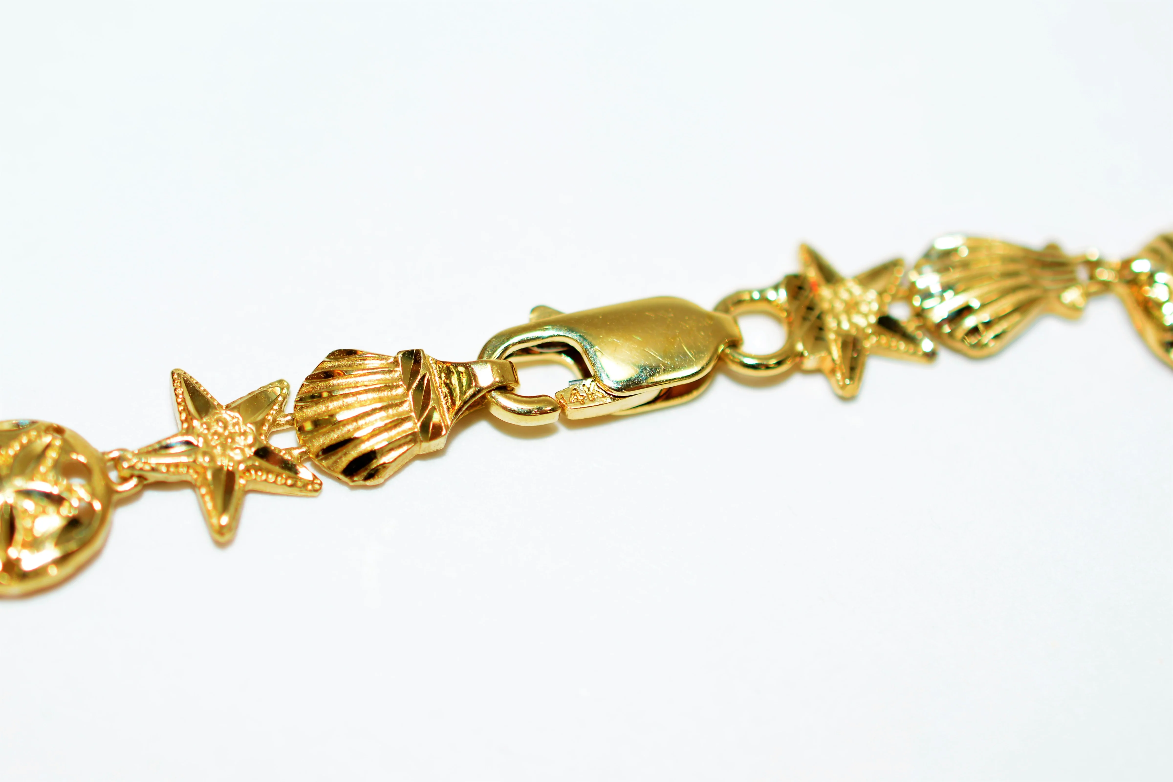 14K Solid Gold Bracelet Beach Bracelet Nautical Bracelet Fish Bracelet Seashell Bracelet Coastal Estate Jewelry Vintage Jewelry Jewellery - Image 4