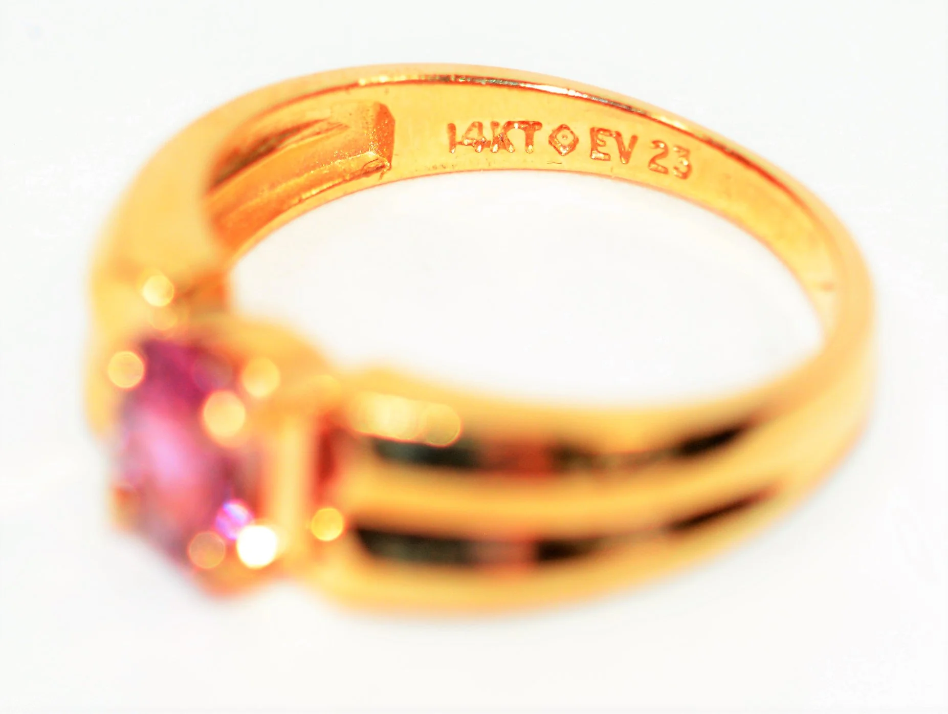 Natural Padparadscha Sapphire Ring 14K Solid Gold .98ct Solitaire Ring Gemstone Ring Pink Ring Engagement Ring Vintage Ring Estate Jewellery - Image 6