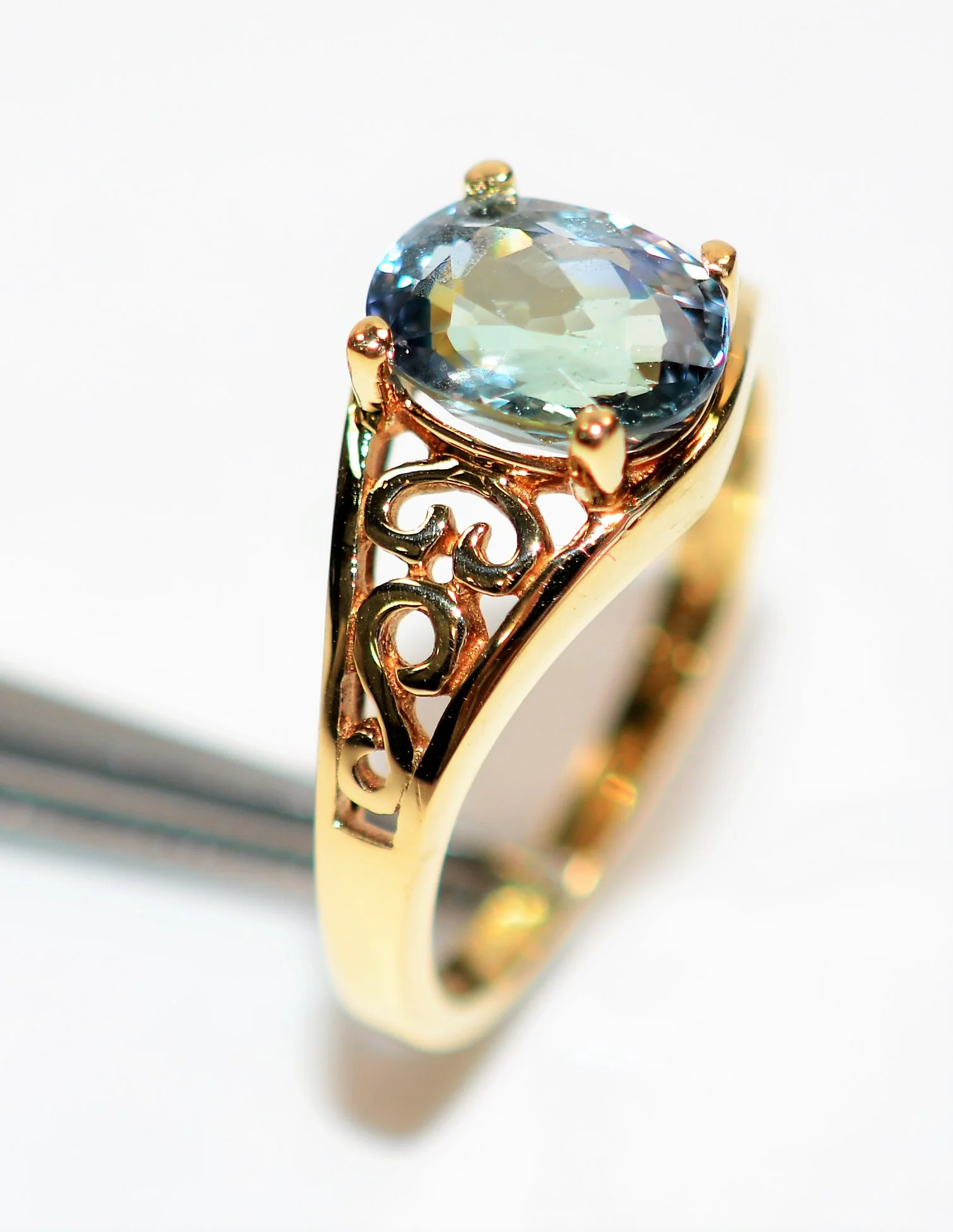 Natural Blue Spinel Ring 14kt Solid Gold 1.80ct Solitaire Ring Gemstone Ring Statement Ring Vintage Ring Ladies Ring June Birthstone Jewelry - Image 4