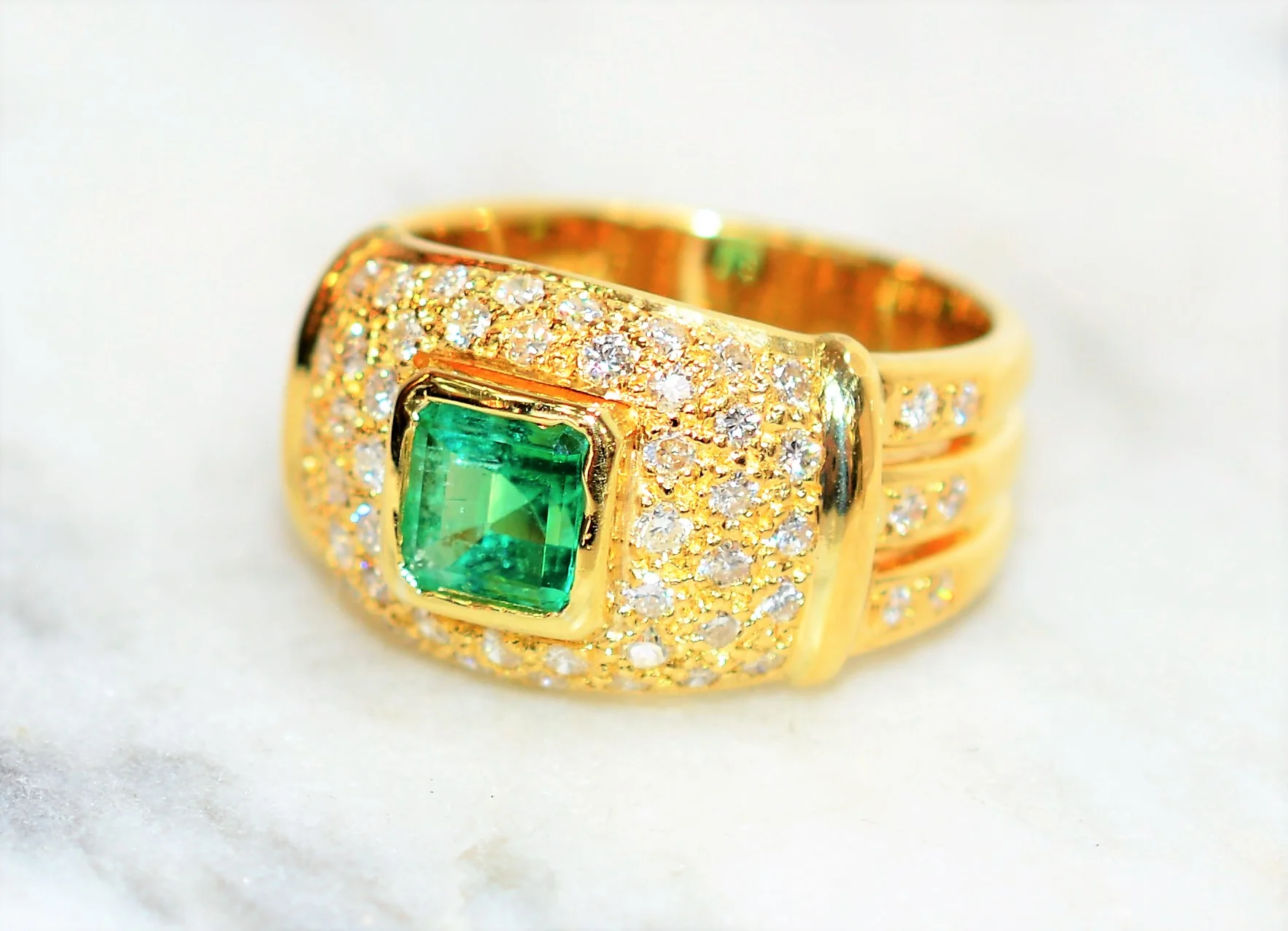 Natural Colombian Emerald & Diamond Ring 18K Solid Gold 1.21tcw Gemstone Ring Estate Ring May Birthstone Ring Fine Jewelry Vintage Jewellery - Image 8